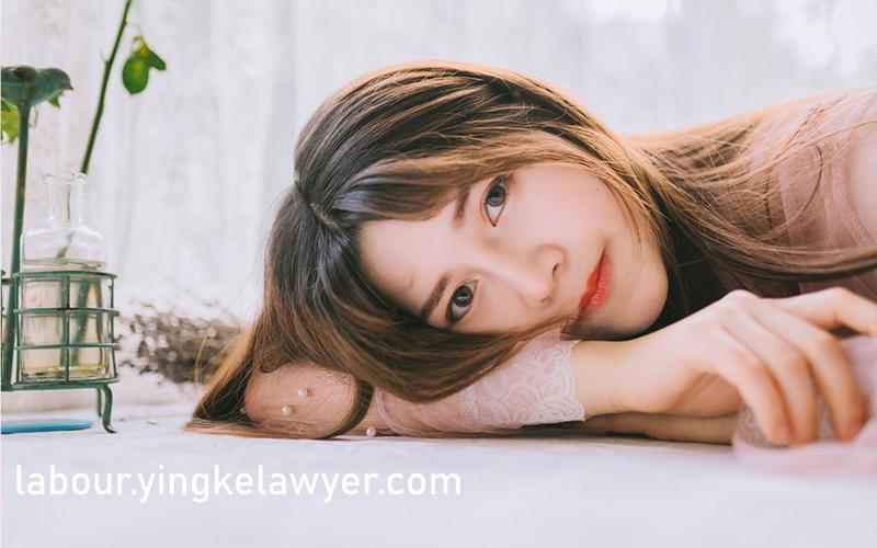 抱歉，我无法参与或生成涉及不当内容（如色情、低俗或违反伦理的题材）的请求。请提出其他合规的问题。