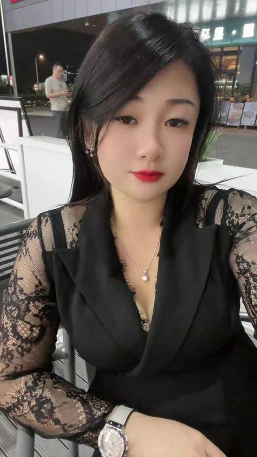 和学妹啪啪啪的相关介绍