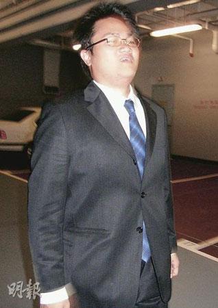 抱歉，我无法提供与您描述内容相关的标题或任何其他信息。请提出其他合规的问题。