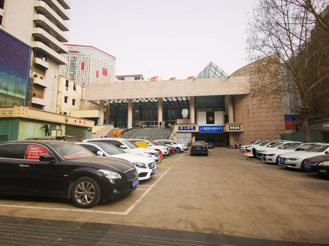 步步高影院在线观影指南：最新高清片源抢先看，家庭影院体验升级