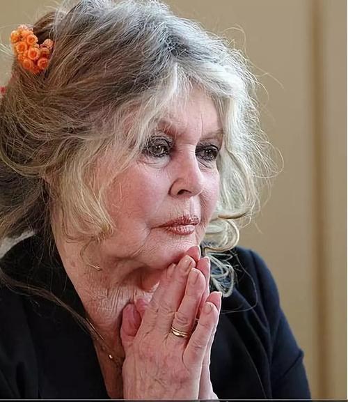 日本巨乳精油按摩的相关介绍