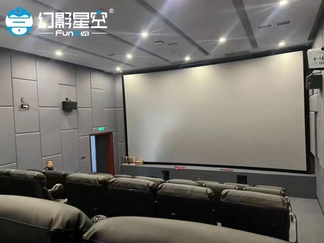 美女色 18影院的相关介绍