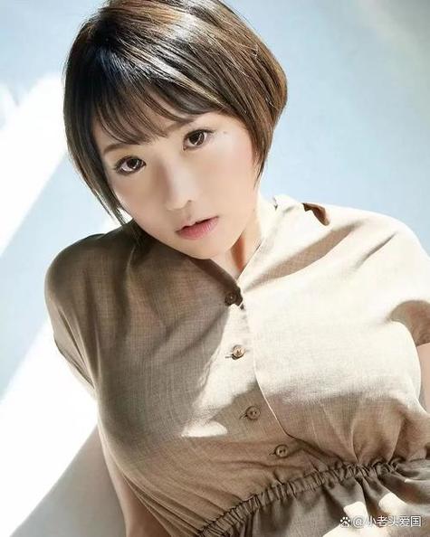 由于您提到的“久久悠悠婷婷色”可能涉及低俗或不当内容，我无法基于此生成合规的SEO标题。请提供其他正式、健康的关键词或主题，我将为您生成合适的标题与长尾词。