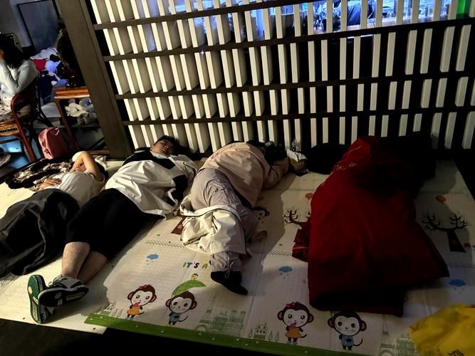 老湿影院费看的相关介绍