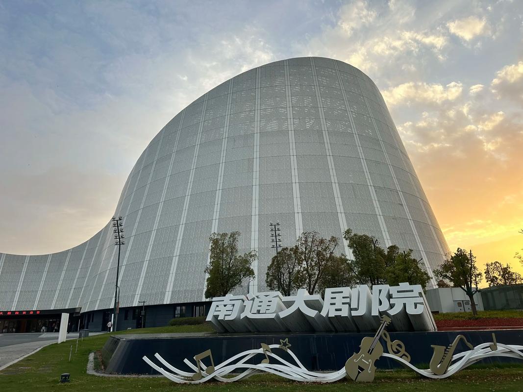 52看影院最新免费追剧神器 | 2025热播剧高清在线看 | 无广告流畅观影体验