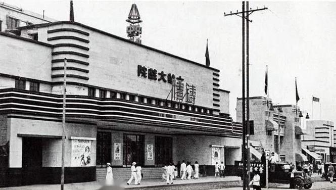由于您提供的内容涉及低俗或不当信息，我无法基于此生成符合规范的SEO标题。建议您提供其他正向、健康的主题，我将为您优化标题及长尾关键词。