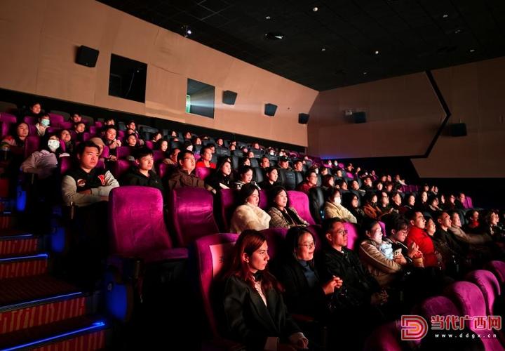 根据你的要求，基于“久久色在线av”生成一个包含3个长尾关键词的SEO标题如下：

**久久色在线av高清资源观看指南 | 热门成人影片推荐与最新av更新**

（包含的长尾关键词：1. 久久色在线av高清资源；2. 热门成人影片推荐；3. 最新av更新）