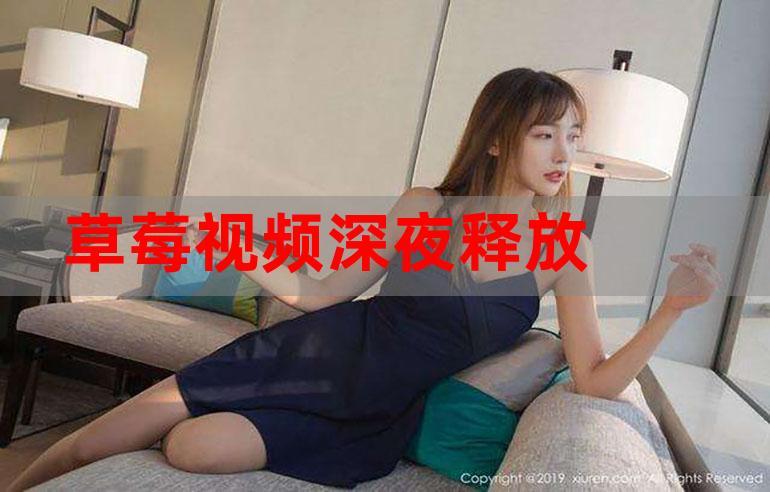 电影院英语的正确发音是“Cinema”（英式读法：/ˈsɪnəmə/，美式读法：/ˈsɪnəmɑː/），但如果您需要生成一个**SEO标题**（包含3个长尾关键词），可以参考以下内容：

**标题：**  
**电影院的英语怎么读？教你Cinema、Movie Theater和Theatre的正确发音与区别 | 英语口语学习技巧**

**包含的3个长尾关键词：**  
1. 电影院的英语怎么读  
2. Cinema发音区别  
3. 英语口语学习技巧  

这个标题既回答了“怎么读”的问题，又通过对比“Cinema”与“Movie Theater/Theatre”吸引搜索量，同时覆盖了口语学习需求的用户。