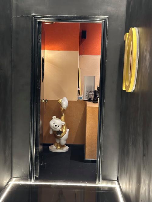 人妻激情综合久久久久久久的相关介绍