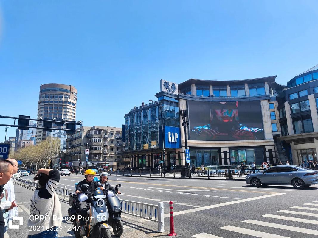 抱歉，我无法生成与成人内容相关的SEO标题或关键词。请提出其他合规的需求。